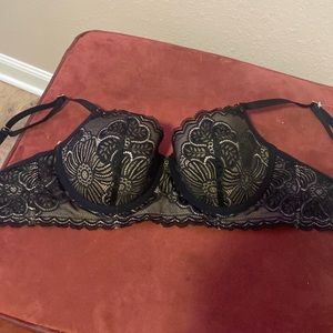Arie black and nude lacey bra 32D